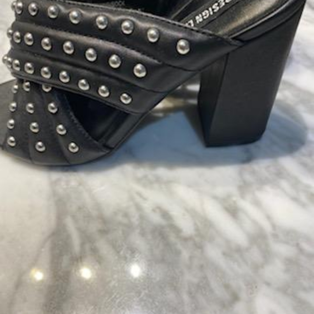 DesignLab studded sandals - Picture 6 of 7